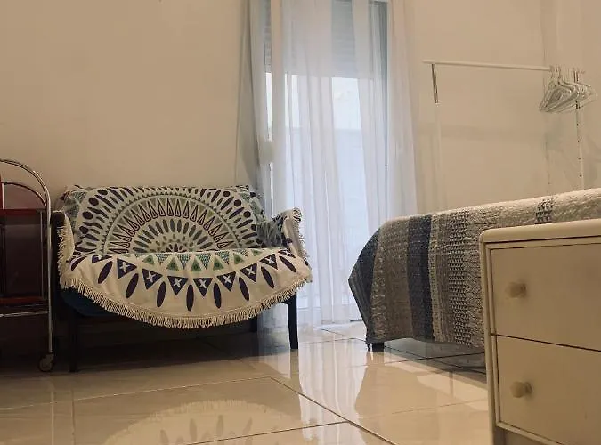 Cozy White Appartement Thessaloniki